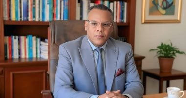 أبو بكر الديب: السيسي يجمع ترامب وحماس وإسرائيل على طريق السلام