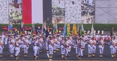 خريجو أكاديمية الشرطة يؤدون اليمين القانونية أمام الرئيس السيسى