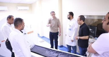 نائب وزير الصحة يحيل المتغيبين عن العمل بمستشفى شرق المدينة للتحقيق