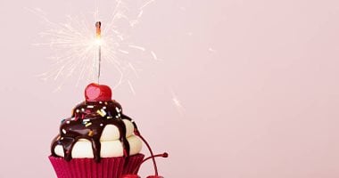طريقة عمل كب كيك في البيت بمكونات سهلة وسريعة