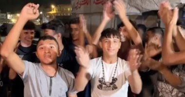 احتفالات فى غزة وإسرائيل بعد الاتفاق على وقف إطلاق النار.. فيديو