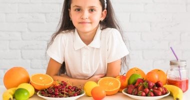 7 أطعمة مهمة في مطبخك تقوي مناعة أطفالك في أيام التقلبات الجوية