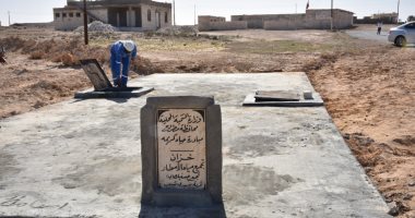 فى محافظة مطروح.. حفر الآبار والخزانات وبناء السدود لحصاد الأمطار واستخدامها فى الزراعة وتأهيل واستصلاح الوديان.. مركز التنمية المستدامة لموارد المحافظة التابع لمركز بحوث الصحراء ينفذ مشروعات للقضاء على البطالة