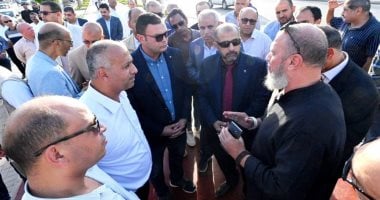 وزير الإسكان يتفقد مشروعات الإسكان ومحاور الطرق بمدينة بدر