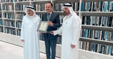 المجلس الأعلى للثقافة يتسلم درع تكريم المؤسسات الداعمة للجوائز العربية