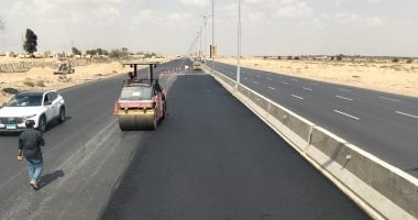 جهاز العاشر من رمضان ينفذ خطة تطوير ورفع كفاءة الطرق والمحاور الحيوية بالمدينة