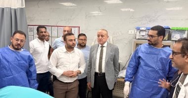 التفاصيل الكاملة لمصرع 6 مواطنين وإصابة 16 آخرين فى تصادم ملاكى وميكروباص بالصحراوى الغربى فى الأقصر.. المحافظ يتابع حالتهم والتضامن تعلن صرف 50 ألف جنيه لأسرة الوفيات و25 ألفا للمصابين إعانات عاجلة.. صور