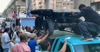محافظة الجيزة تضبط تروسيكلات وعربات كارو لفرز وإلقاء المخلفات بالطريق العام