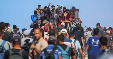 غزة تفتح ذراعيها لأهلها.. اتفاق شرم الشيخ يعيد الفرحة لوجوه الفلسطينيين ويوقف نزيف الحرب.. الآلاف يعودون إلى مدنهم المدمرة فى القطاع بعد عامين من القصف.. والجهود المصرية نجحت فى وقف العدوان ومنع التهجير (صور)