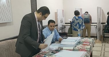 انطلاق انتخابات التجديد النصفي لنقابة الأطباء بسوهاج.. مباشر