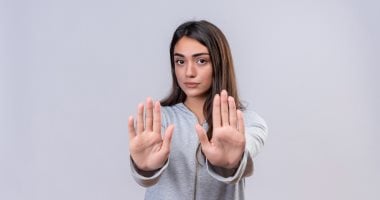اليوم العالمى للفتاة.. 3 خطوات لتعليم ابنتك حماية نفسها من الاستغلال