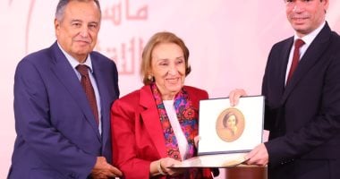 منح وسام ماسبيرو لرواد الإعلام العربى حسن حامد وأمينة صبرى وهالة الحديدى