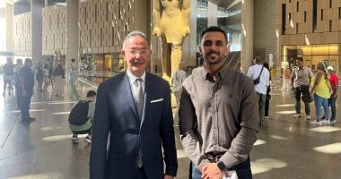 الرئيس التنفيذي للمتحف المصرى الكبير خلال لقائه مع اليوم السابع: الاستعدادات النهائية للاحتفالية الكبرى تجرى على قدم وساق بالتعاون مع الشركة المتحدة.. غنيم: لا زيادة بأسعار الزيارة للمصريين بعد الافتتاح.. فيديو