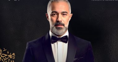 المايسترو مصطفى حلمى قائد أوركسترا هانى شاكر والرباعى بـ"الموسيقى العربية"