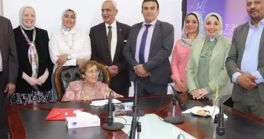 كلية الإعلام جامعة القاهرة تحصل على 3 شهادات أيزو للعام الرابع على التوالى