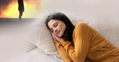 تفسير حلم رؤية المتوفى.. رسائل خفية لها دلالات للأحياء