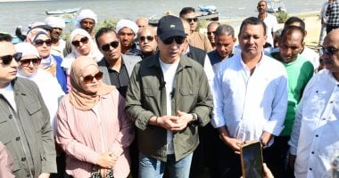 محافظ الفيوم يشارك الصيادين فرحتهم بافتتاح موسم الصيد ببحيرة قارون