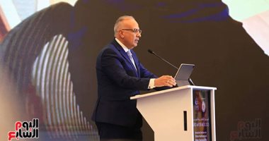 وزير الرى: اختناقات فرع رشيد ناتجة عن تعديات تاريخية على مجرى النهر