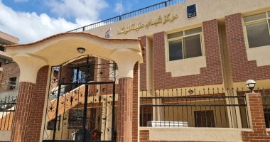 حياة كريمة فى مطوبس بكفر الشيخ.. إنشاء أكثر من 603 مشروعات في 12 قطاعاً بـ 18 قرية.. انتهاء المشروعات بنسبة إنجاز 98%.. تنفيذ 26 كوبري و45 مشروع صرف صحي.. و54 مدرسة و23 وحدة ومركز طبي و13 مكتب بريد.. صور