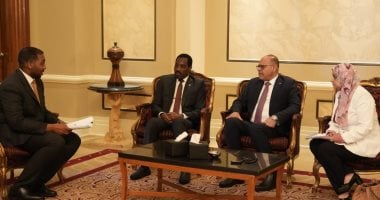 وزير العمل يلتقي نظيره السودانى لبحث إجراء تدريب مهني للعمالة السودانية وتقنين أوضاعهم