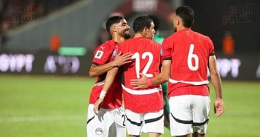 منتخب مصر يتقدم على غينيا بيساو بهدف بعد مرور 15 دقيقة.. صور