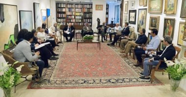 مؤسسة فاروق حسني تمنح جائزة الاستحقاق الكبرى للفنان يحيى الفخراني