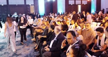 بدء مؤتمر مهرجان القاهرة السينمائى بحضور محمود حميدة
