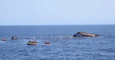 مصرع 15 شخصا بينهم أطفال فى حادث انقلاب قارب شمال شرق غانا