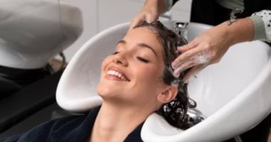 أغرب أمراض قد تصيبك فى صالونات التجميل