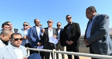 وزير الإسكان ومحافظ أسيوط يتفقدان مشروع الصرف بمحطة معالجة مركز أبوتيج