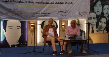 صبرى فواز: الموالد أثرت فى تكوينى وأحببت المسرح من الثقافة الجماهيرية