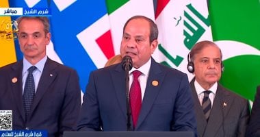 الرئيس السيسى يهدى ترامب "قلادة النيل".. ويؤكد للرئيس الأمريكى: أثبتم أن القيادة الحقيقية ليست في شن الحروب وإنما في القدرة على إنهائها.. ورسالة للشعب الإسرائيلي: "مدوا أيديكم لنتعاون في تحقيق السلام العادل"
