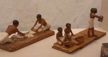 الخبز عبر العصور دلالات حياتية ودينية.. المصريون القدماء أبدعوا فى صناعته.. واكتشاف أرغفة بيزنطية عمرها 1300 سنة فى تركيا.. وأثريون يعيدون بناء رغيف عمره 5 آلاف سنة .. وأقدم خبز معروف عمره 14 ألف سنة فى الأردن