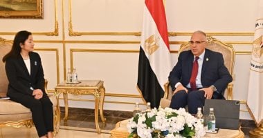 وزير الرى يلتقى الممثل المقيم لبرنامج الأمم المتحدة الإنمائى فى مصر