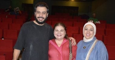 ماجدة زكى لـ اليوم السابع: تفاجأت بإبداع نجلى بمهرجان نقابة المهن التمثيلية