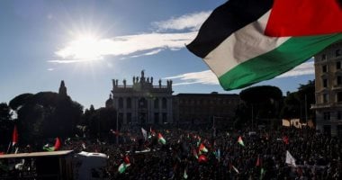 احتجاجات في أوديني قبل مباراة إيطاليا واسرائيل لدعم فلسطين.. فيديو