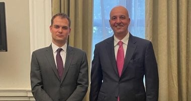 سفير مصر فى لندن يلتقى وزير الدولة البريطانى للشرق الأوسط