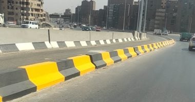 تخصيص حارة معزولة للأتوبيس الترددى على الطريق الدائرى.. صور