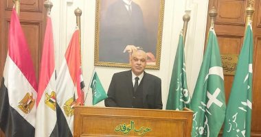 سيد عيد بعد ترشحه عن حزب الوفد فى انتخابات النواب بحدائق القبة: مطالب الناس أولا