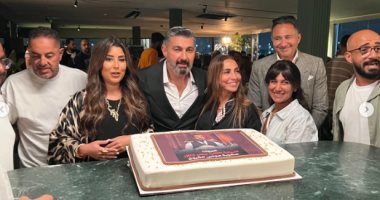 أصدقاء ياسر جلال يحتفلون بتعيينه عضوا بمجلس الشيوخ.. صور