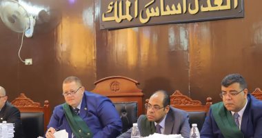 المشدد 15 عاما لمتهمة بقتل رضيعتها بإلقائها فى القمامة بقنا