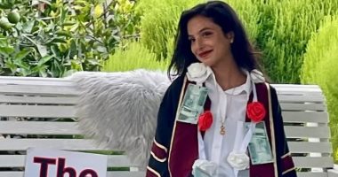 طالبة من غزة تحتفل بحصولها على الثانوية العامة وانتهاء الحرب.. الفرحة فرحتين