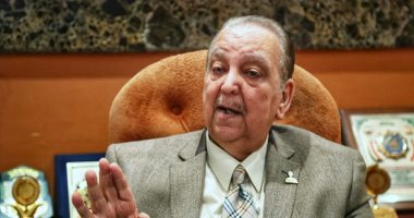 نبيل دعبس بعد تسلمه كارنيه الشيوخ: مصر الآن غير مصر الأمس بفضل الرئيس السيسى