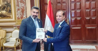 ياسر جلال يتسلّم كارنيه عضوية الشيوخ: سنعمل على نهضة مصر.. صور 