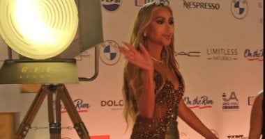 مايا دياب وشيرين رضا بإطلالات ملفتة في افتتاح مهرجان الجونة.. فيديو