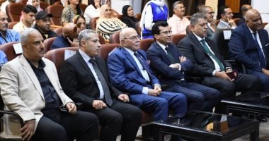 وزير الرياضة يشهد مراسم قرعة النسخة الثانية من دورى مراكز الشباب لكرة اليد