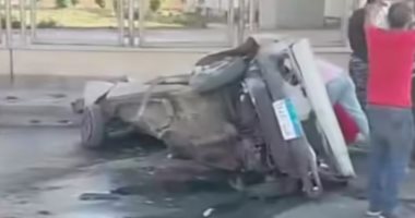 إصابة سائق بسبب سقوط سيارة من أعلى كوبرى فى شبرا