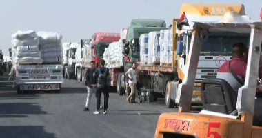كاميرا إكسترا نيوز ترصد تواصل دخول المساعدات المصرية إلى قطاع غزة