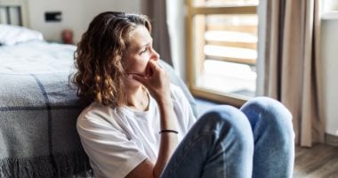 3 أبراج تتسم بالحساسية الزائدة أبرزهم برج الحوت.. أقل كلمة بتأثر فيهم 