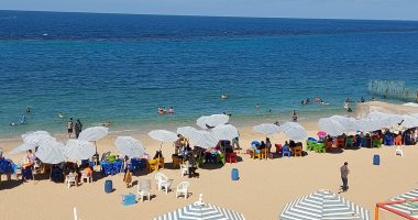 إسكندرية أحلى فى الخريف.. إقبال مستمر على الشواطئ فى الإجازات.. رياح معتدلة وحركة أمواج خفيفة.. وتواجد منظومة الإنقاذ ورفع الرايات التحذيرية.. و"السياحة والمصايف": الشواطئ مفتوحه طوال العام.. فيديو وصور